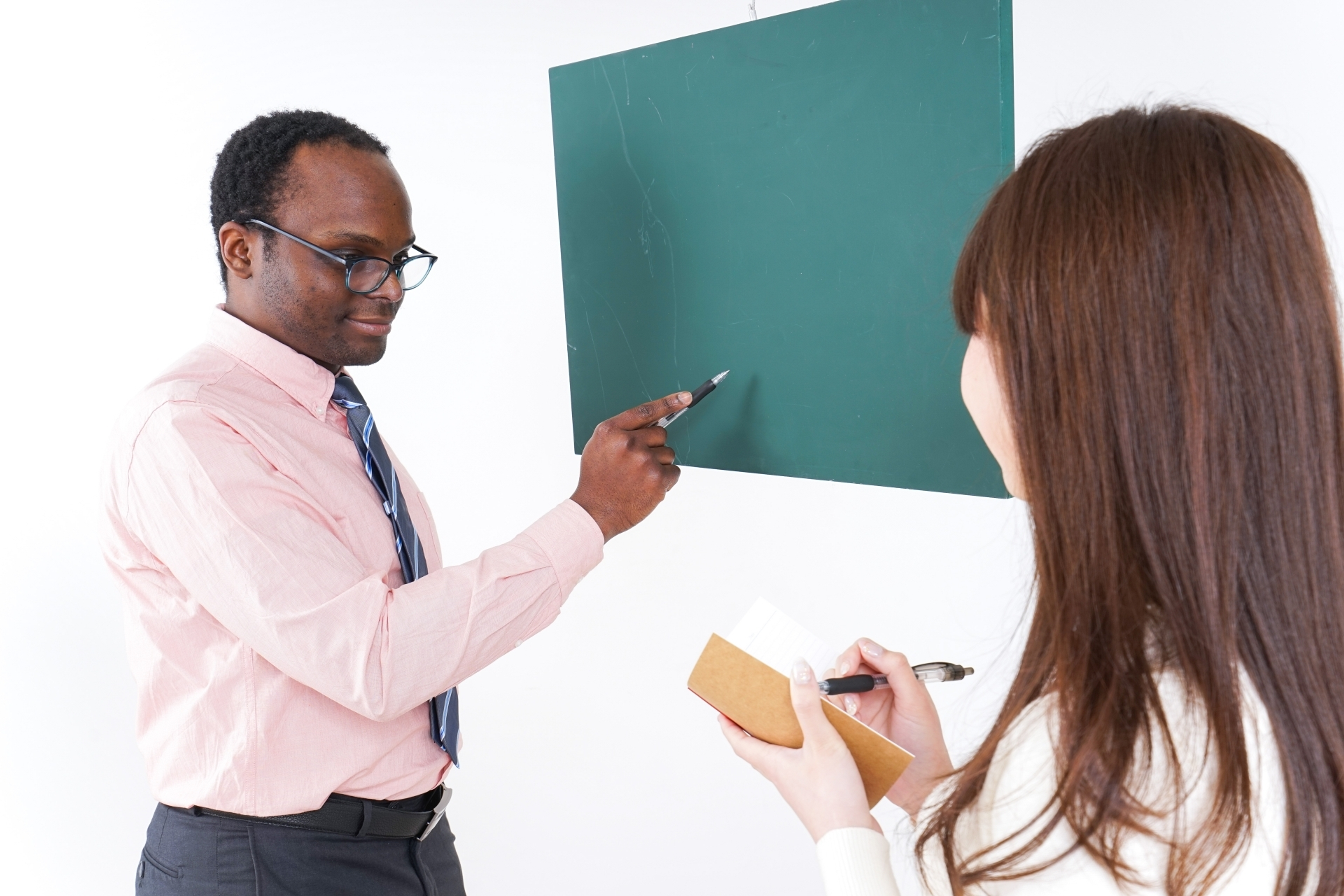 名古屋商科大学