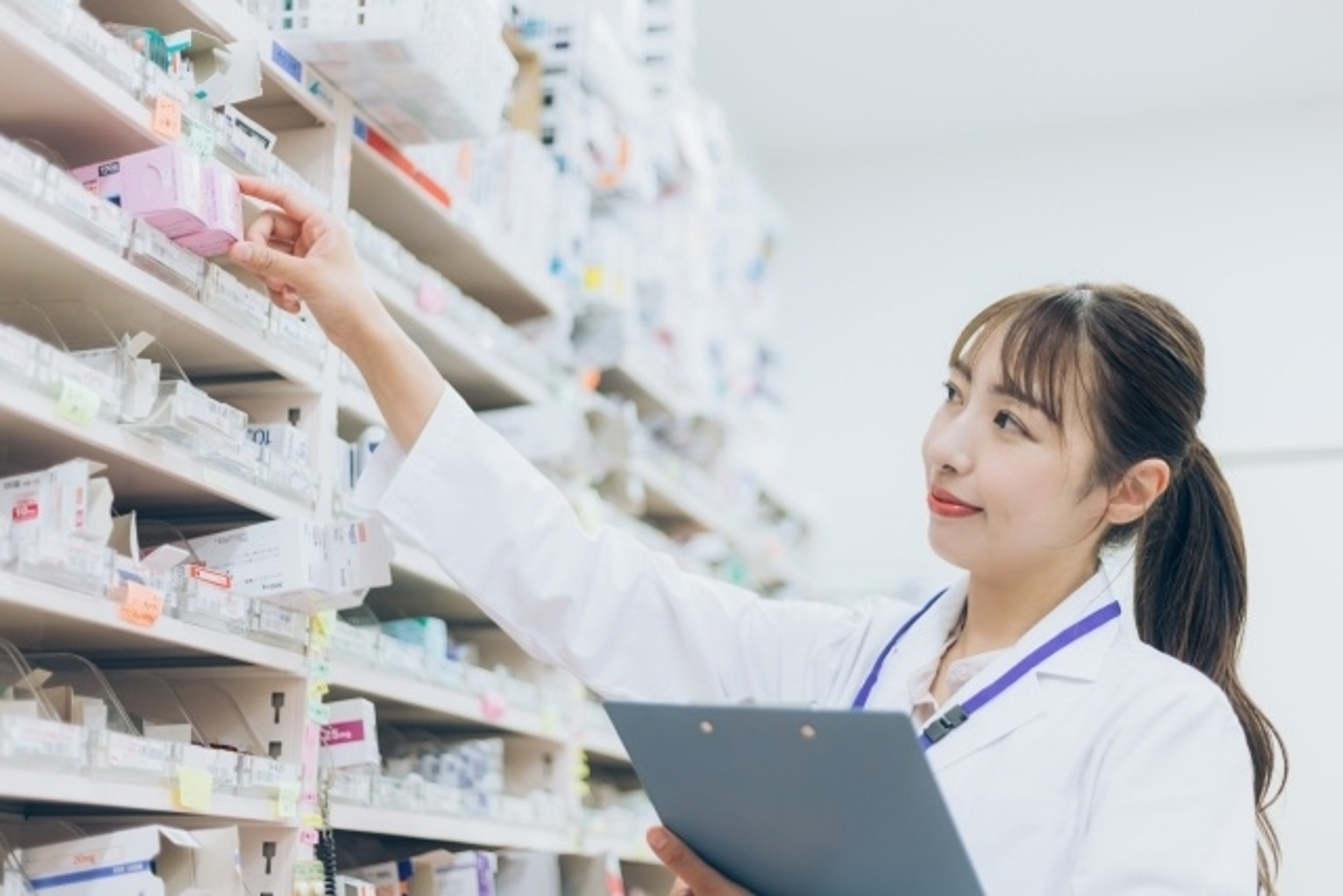 6年制に最適なカリキュラムで、目指すは、国家試験合格のみならず、即戦力となる薬剤師の育成 6年制に最適なカリキュラムで、目指すは、国家試験合格のみならず、即戦力となる薬剤師の育成