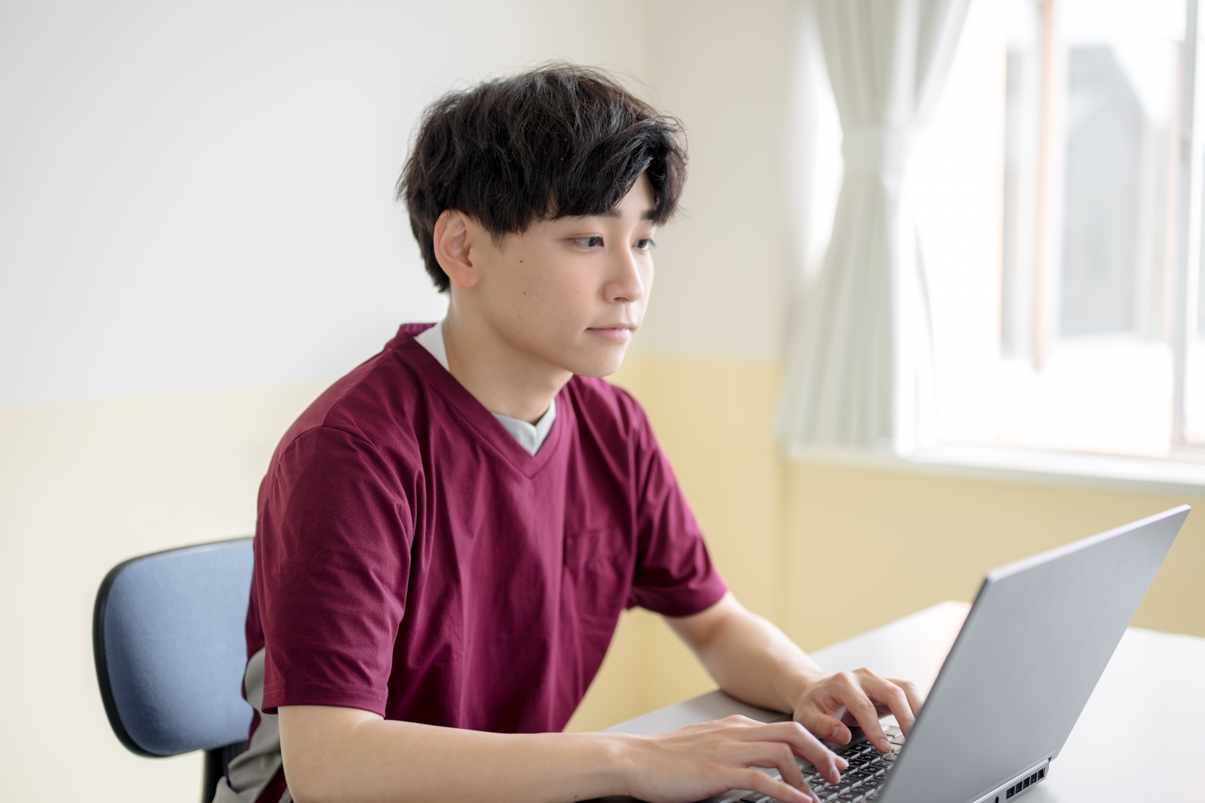 データで考え、仲間と挑み、社会を変える。