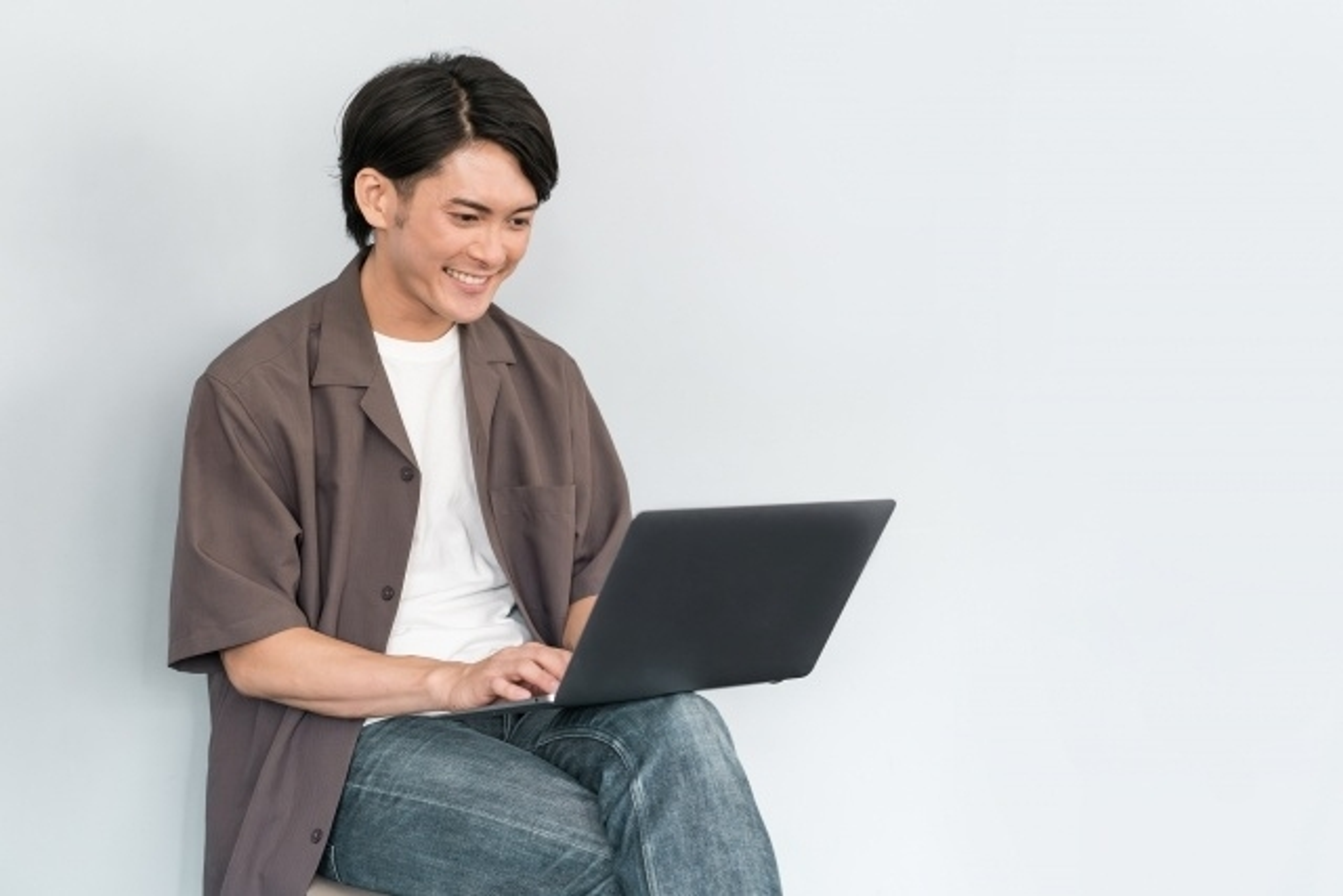 情報テクノロジーとデザインを結びつけたメディアコンテンツ、システムを企画・開発できる人材の育成