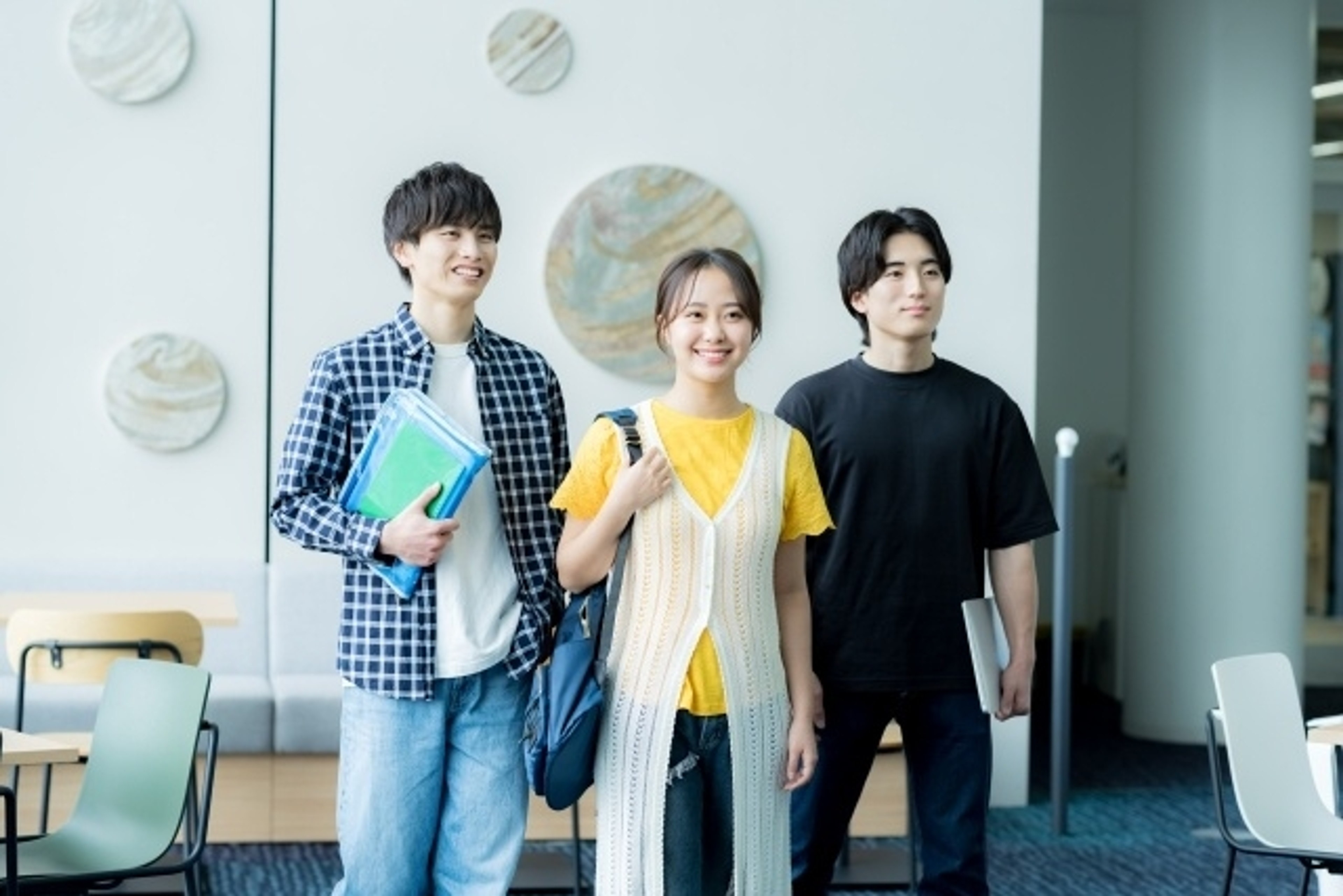 テーマに応じて専門性を深める3コース制 テーマに応じて専門性を深める3コース制