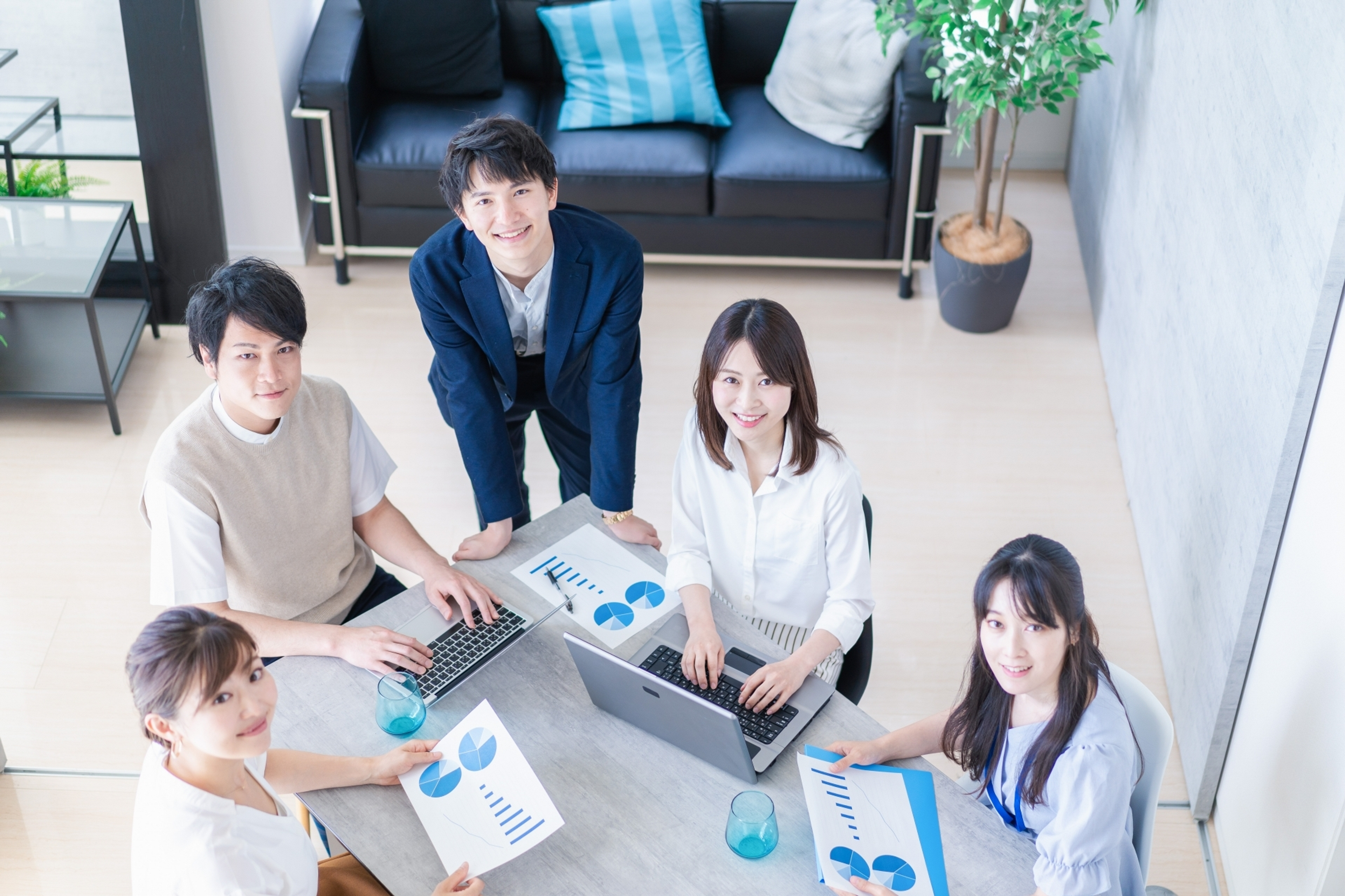 名古屋商科大学