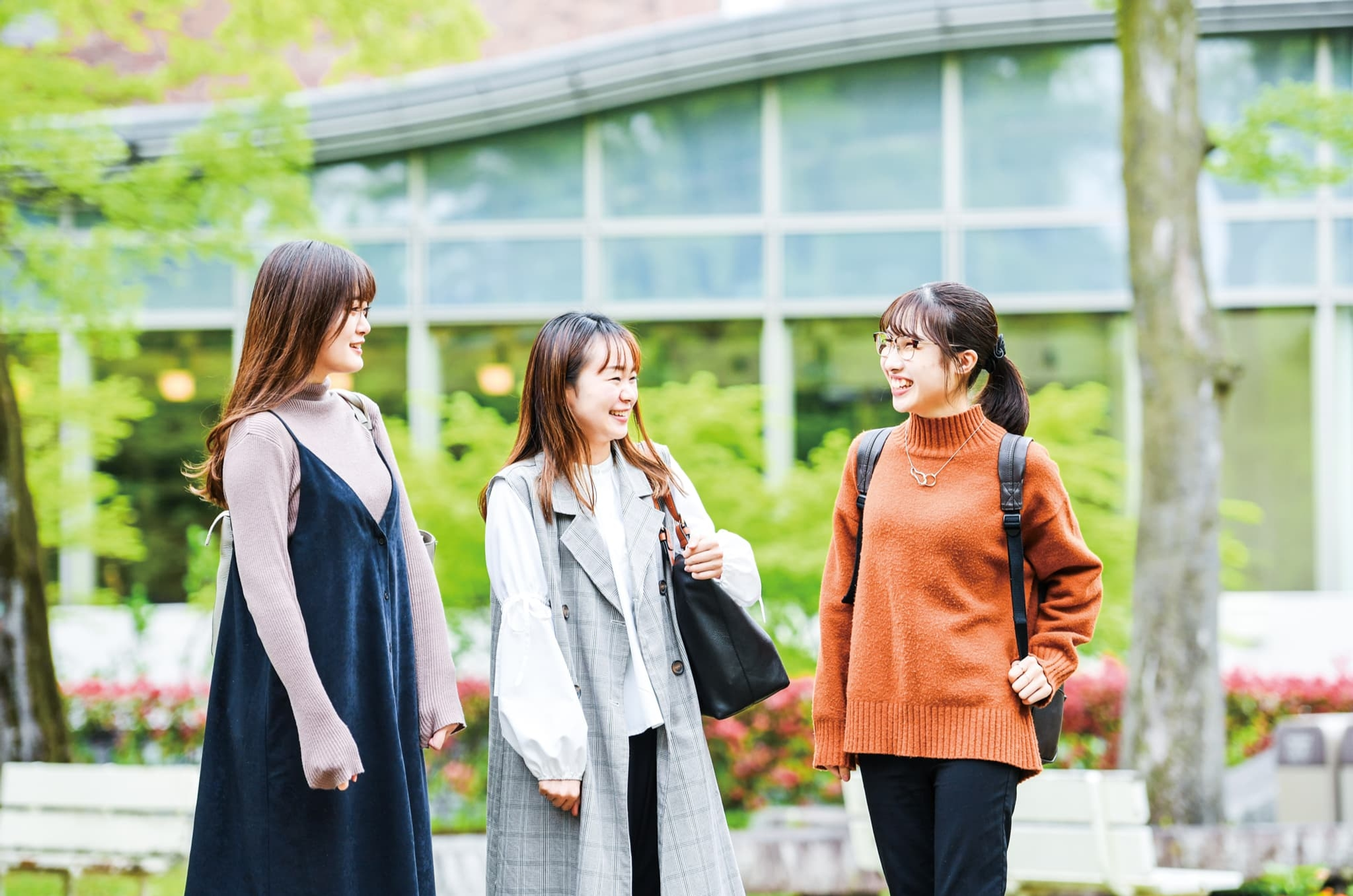 白百合女子大学 白百合女子大学