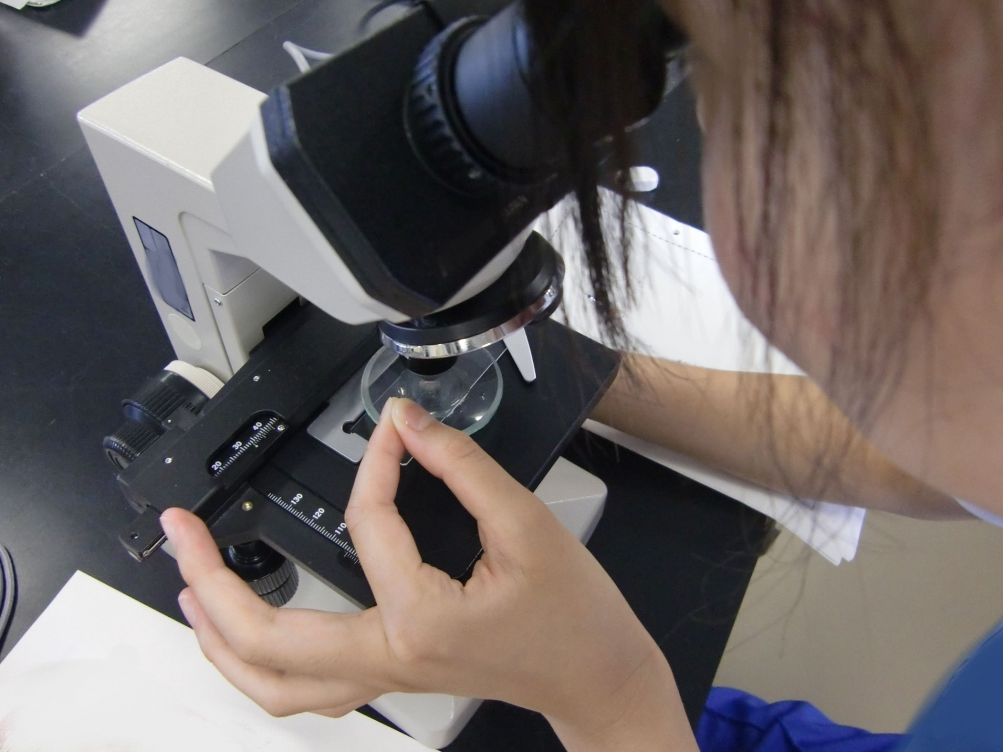 最先端の設備がそろう、充実した環境で行われる授業