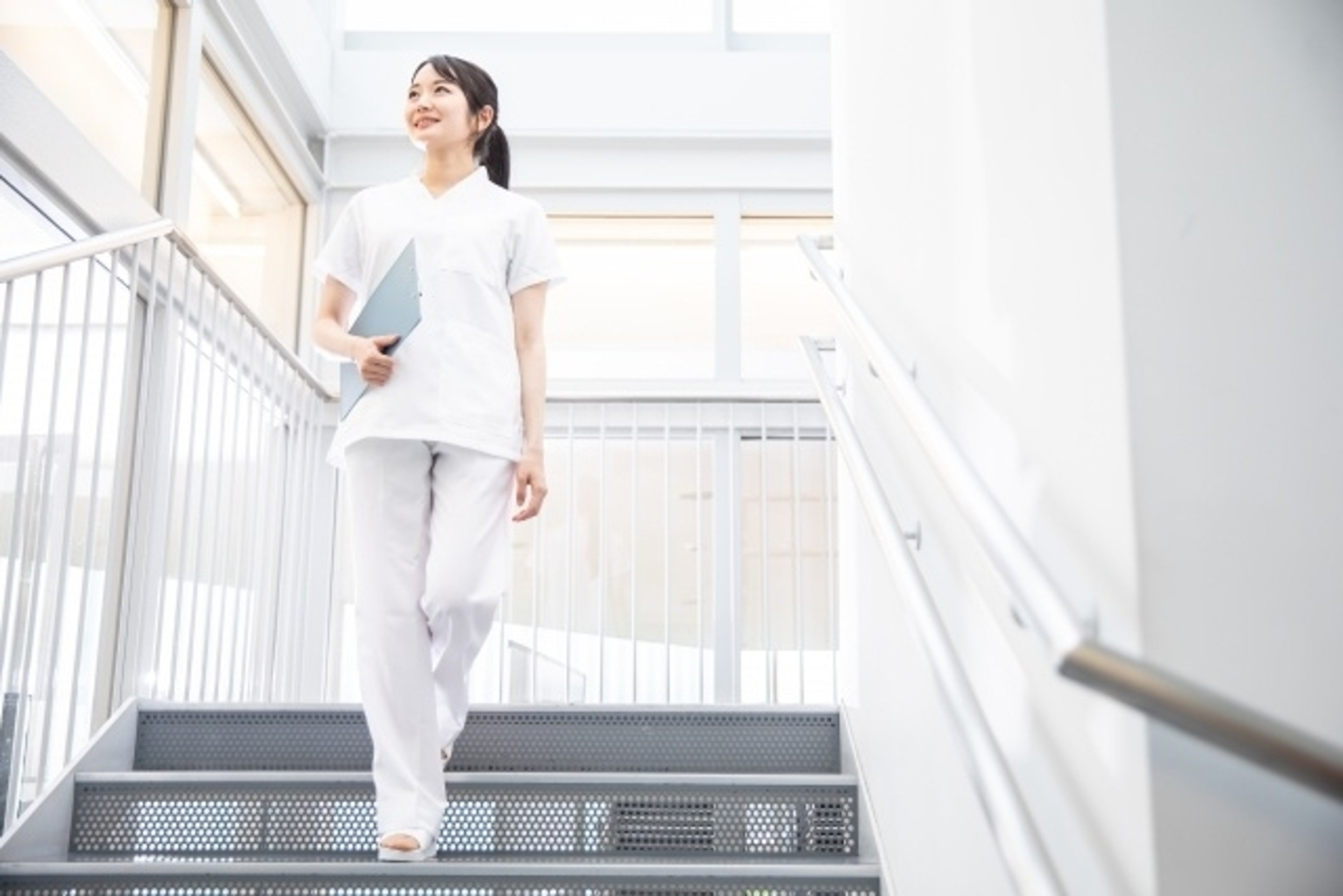 第一線で活躍する現役プロが次代のプロを育てる