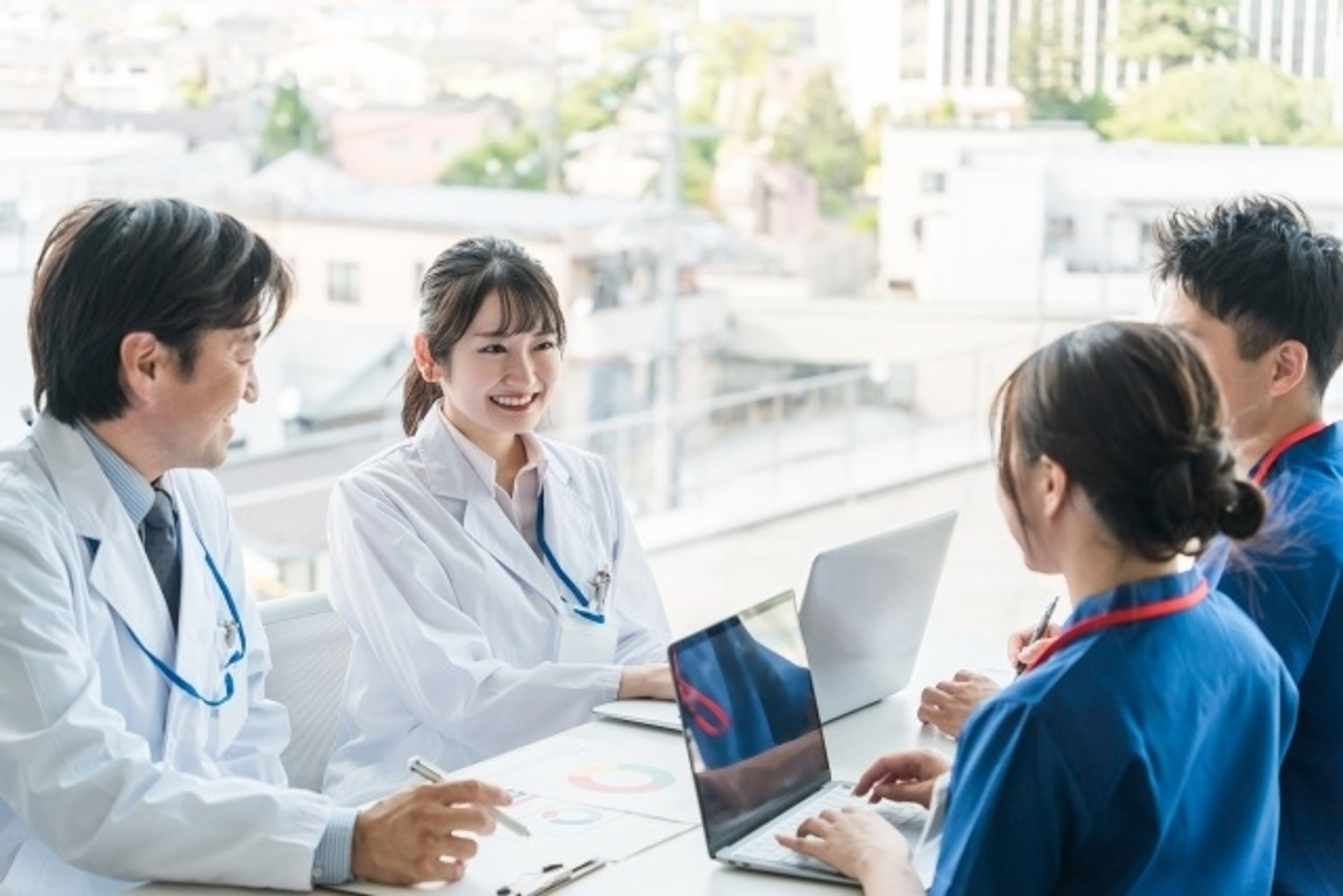 学科の垣根を超えて学べる学科連携プログラム