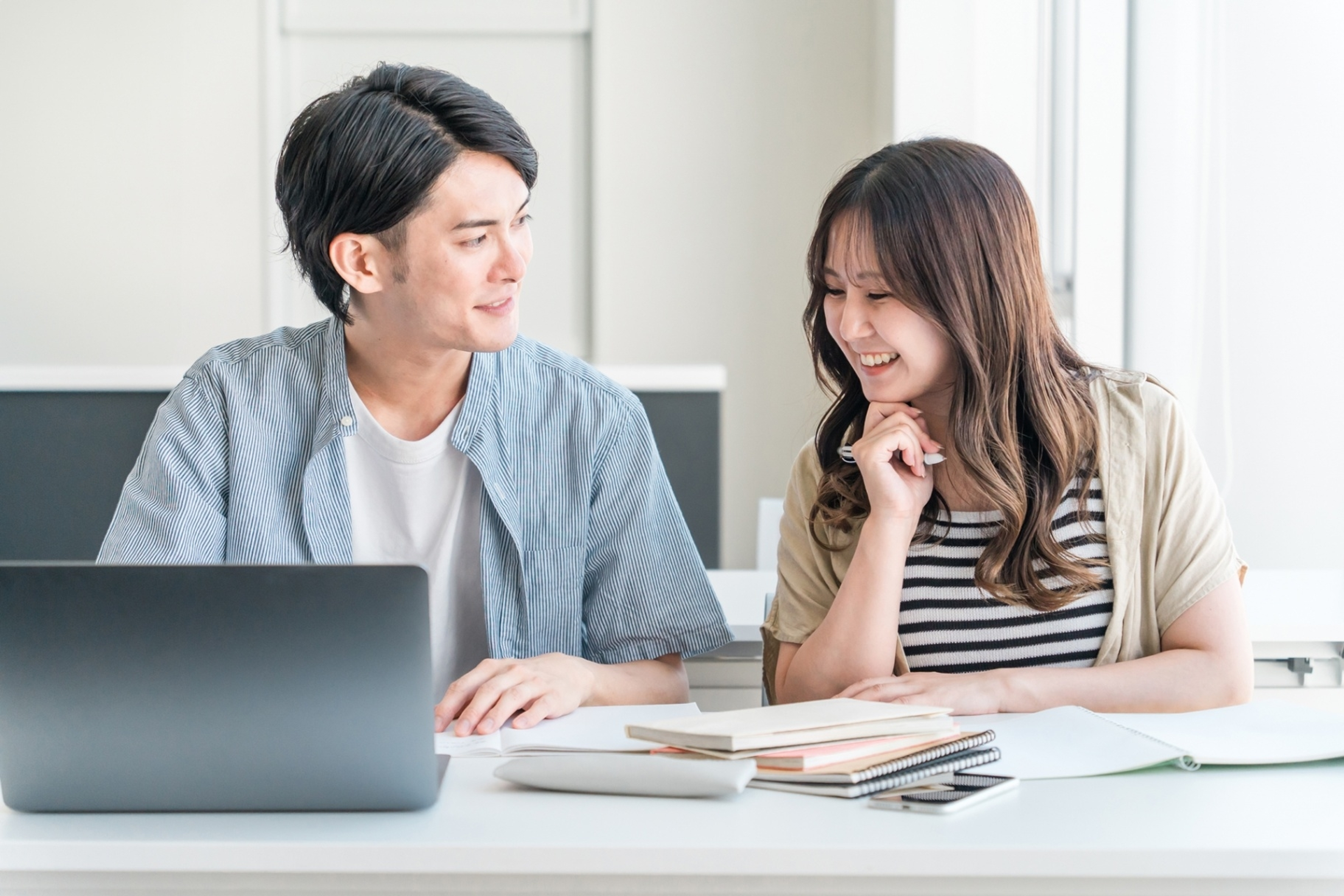 「実社会とつながる学びで、実践力を磨く。」