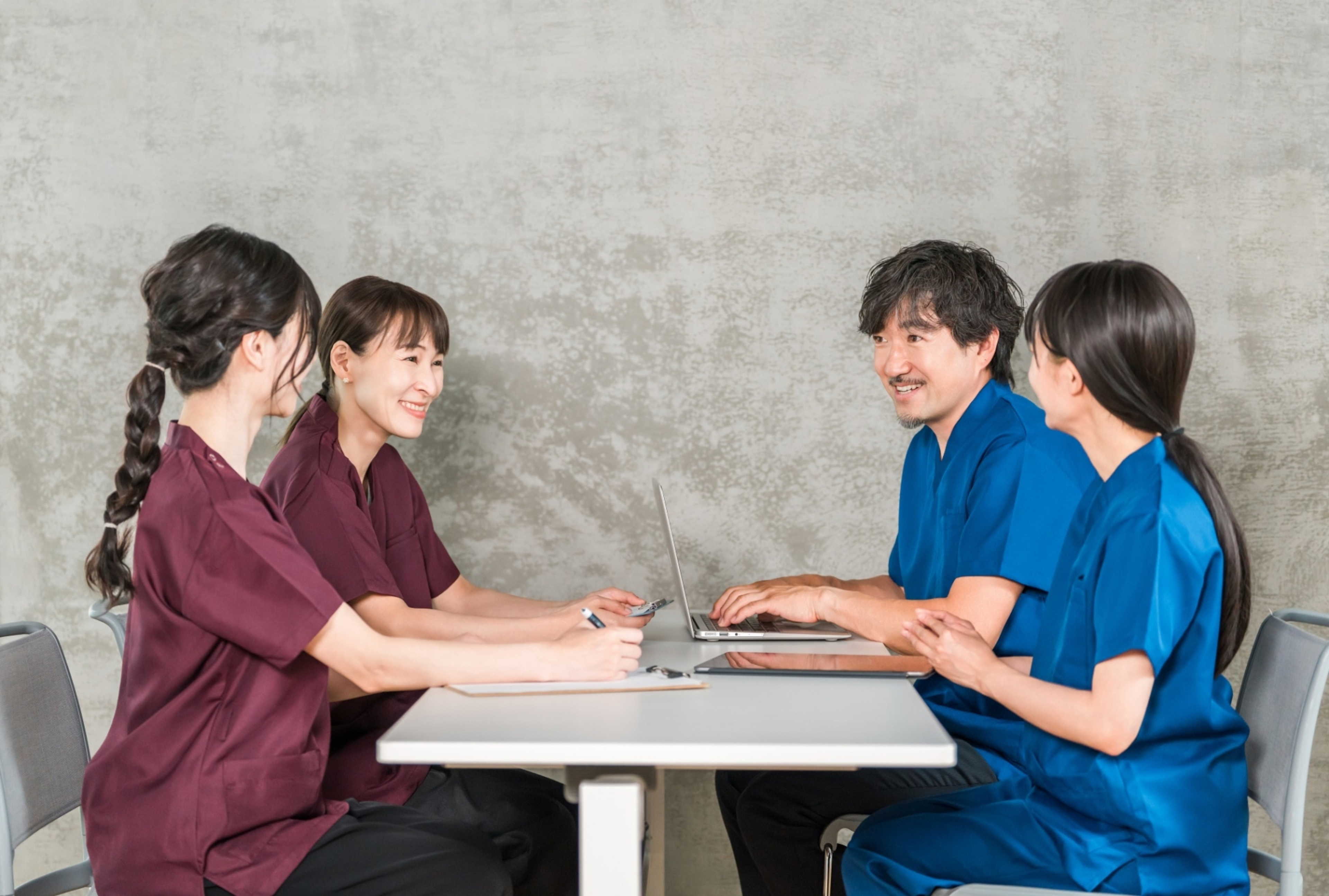 教員と学生の距離が近く、一人ひとりに寄り添った教育指導を実施