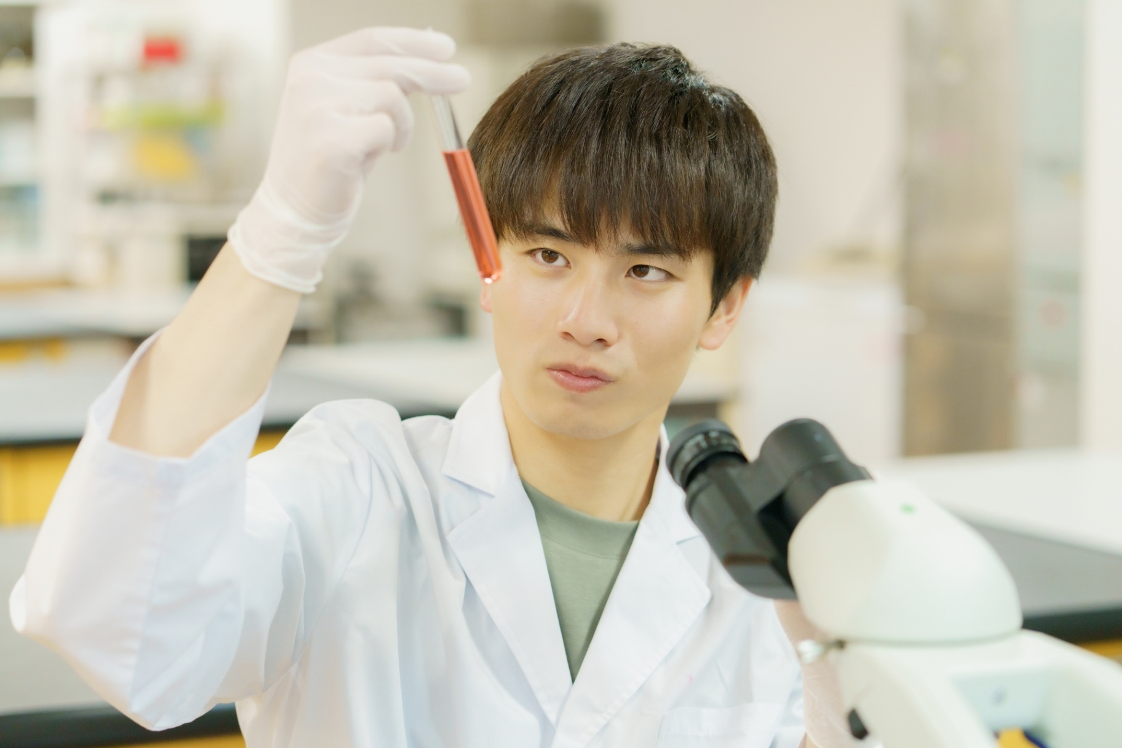 「研究」のスタート地点!学生の好奇心に応える教育プログラム 「研究」のスタート地点!学生の好奇心に応える教育プログラム